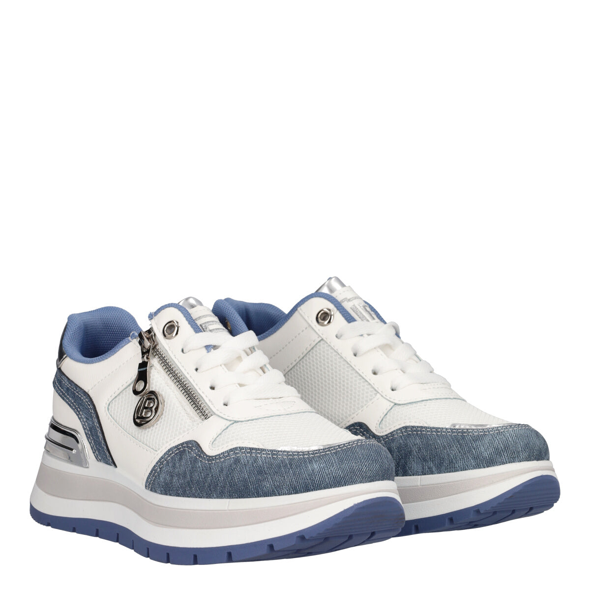 Sneakers Donna Bianche e Blue Jeans