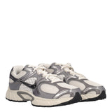 V5 RNR Sneakers Uomo Bianche e Argento