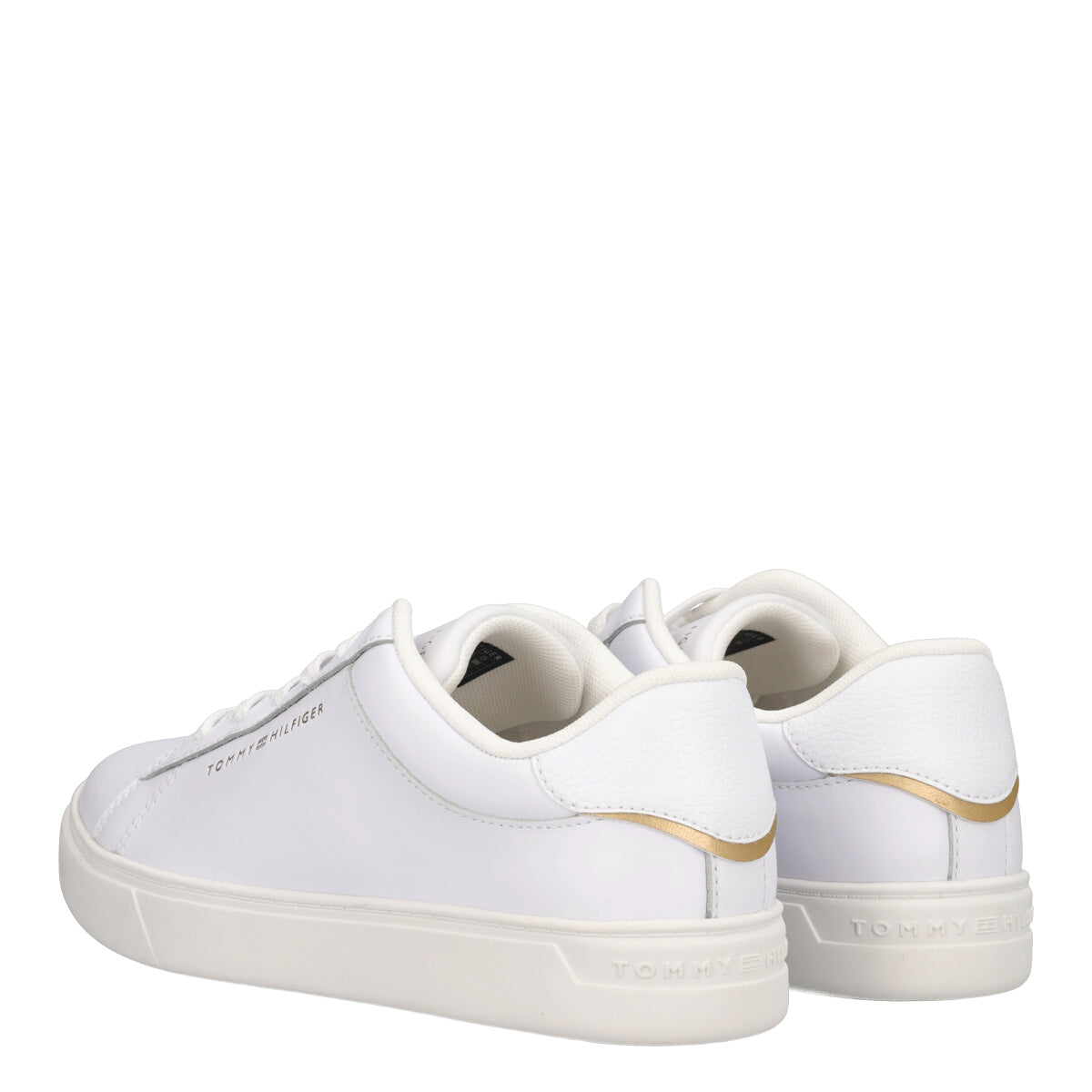 ESSENTIAL COURT SNEAKER