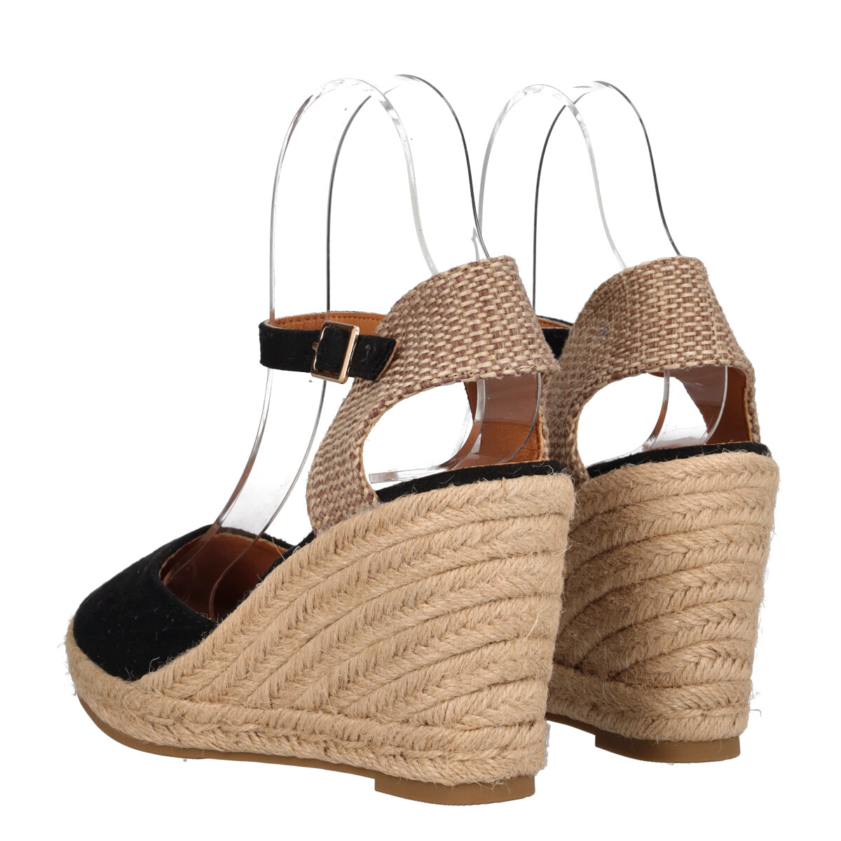 Campesine Donna Nere